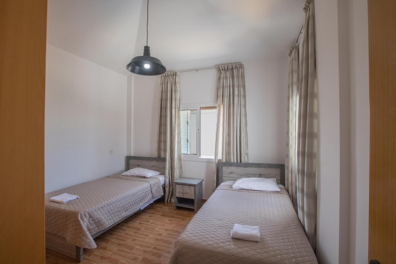 Elite Luxury Villa Paralimni Exterior foto